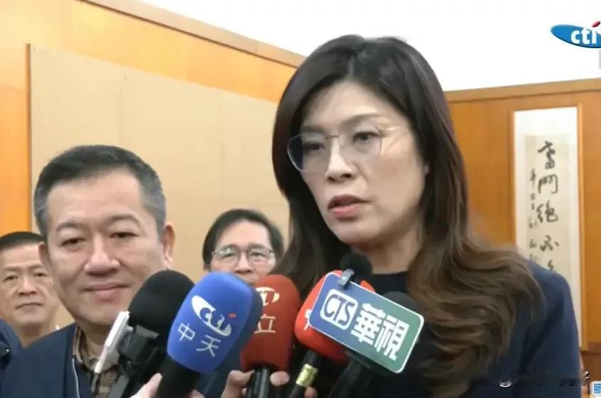 台北发生伤人事件，郑丽文痛批绿营整个心思在对付陆配

台北市昨天发生随机杀人事件