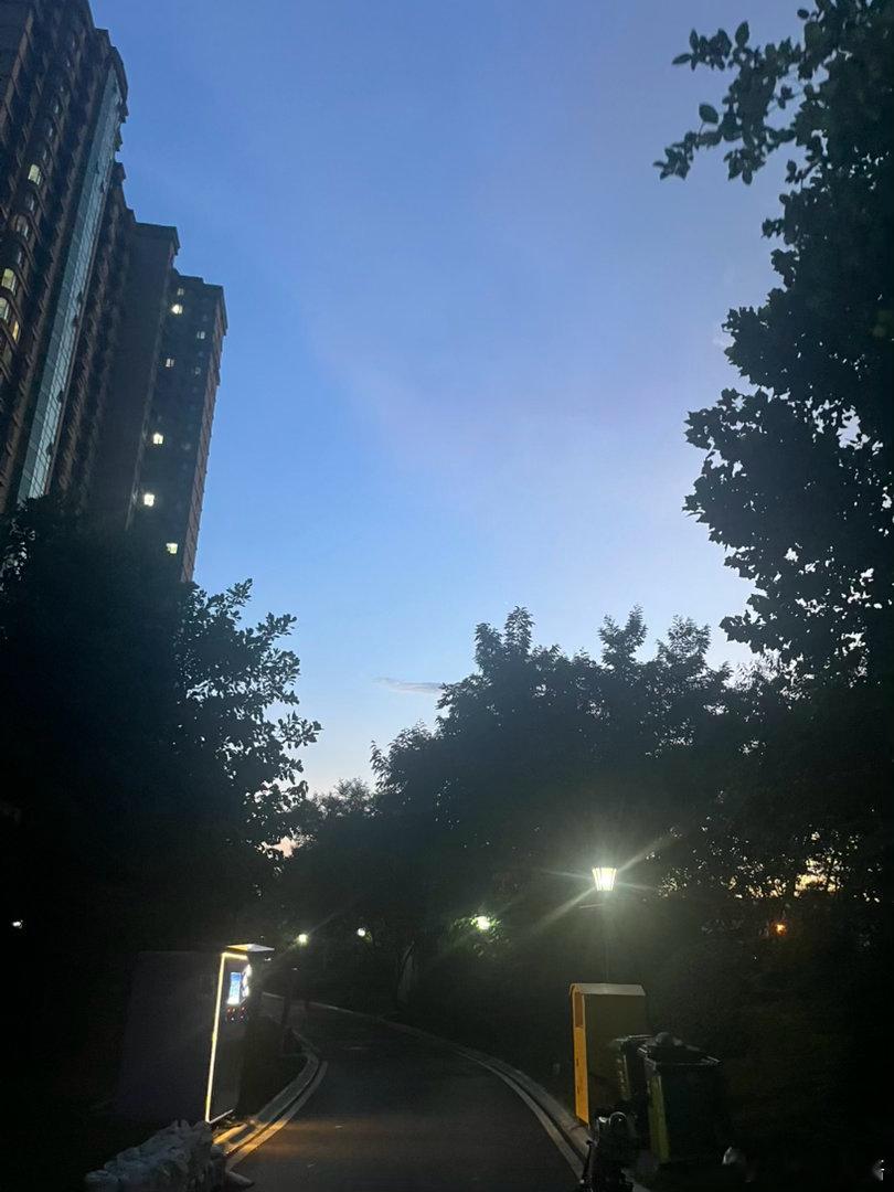 雨后的天空 
