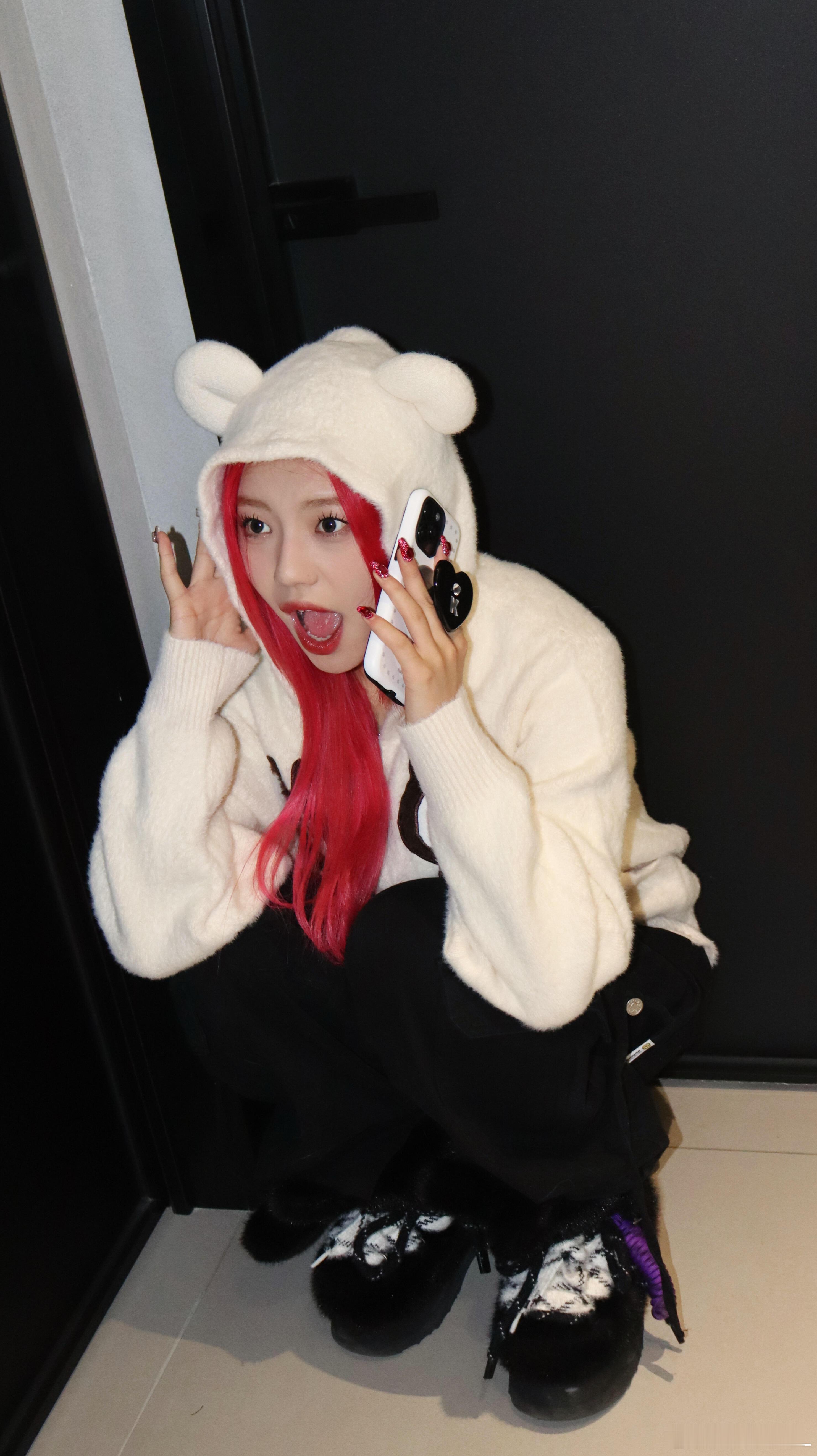 在日常ootd中：上脚【xVESSEL × Australia Luxe Col