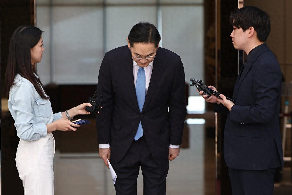 AI利润爆了，员工火气也爆了——三星一季度狂赚57.2万亿韩元，半导体利润同比翻