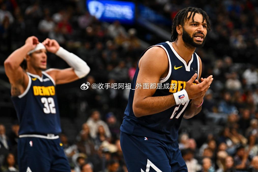 今日，NBA常规赛继续进行，掘金在主场迎战绿军。目前比赛进行到第二节，据掘金官方