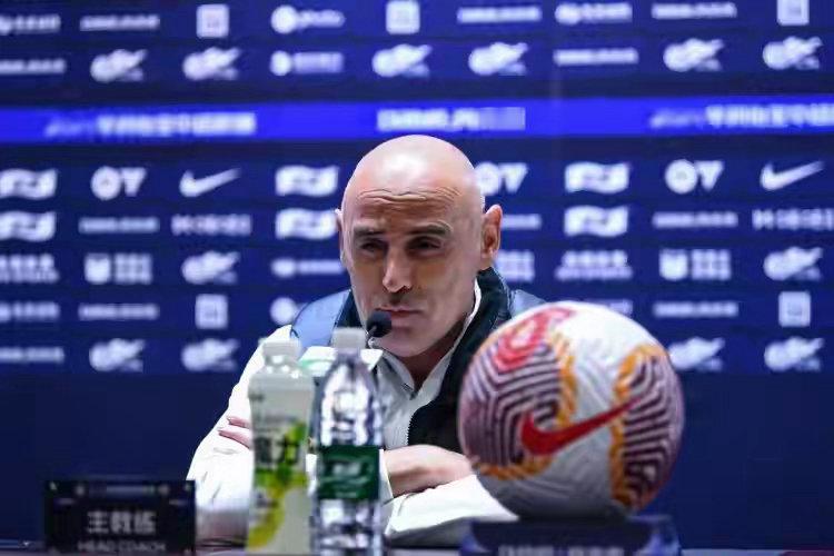 东体：海港连遭争议判罚损失不小，是否提出申诉有待俱乐部反馈中超中超联赛 4月22