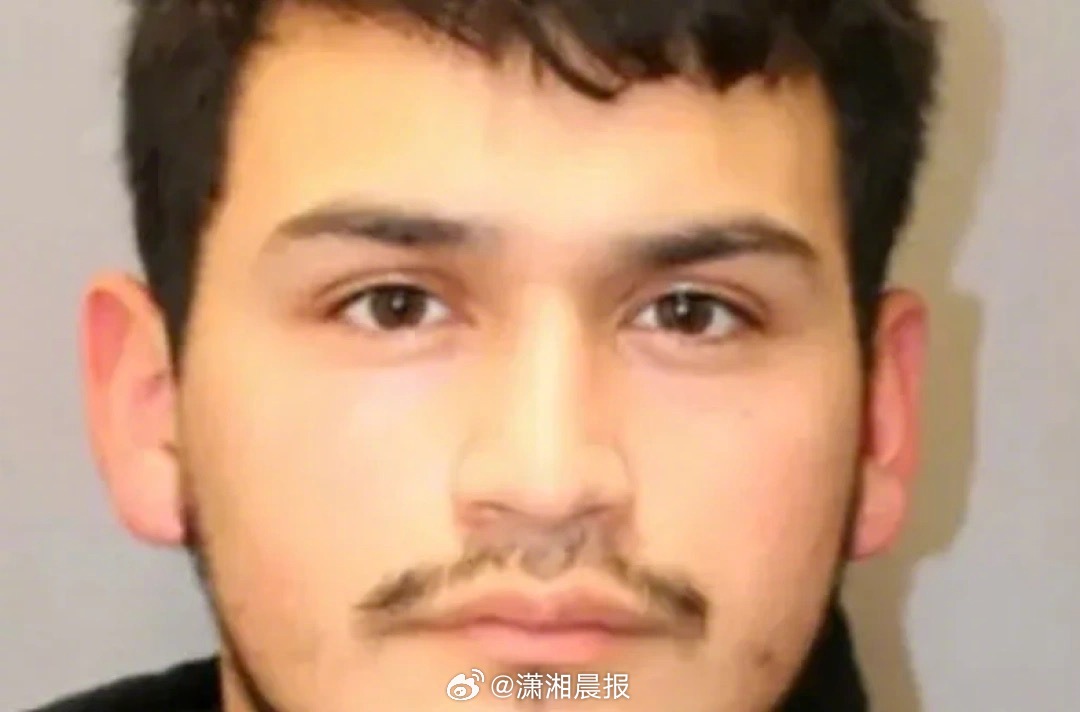 【#美国男子勒死73岁情人用水泥埋尸#，#美国26岁男子勒死73岁情人被判无期#