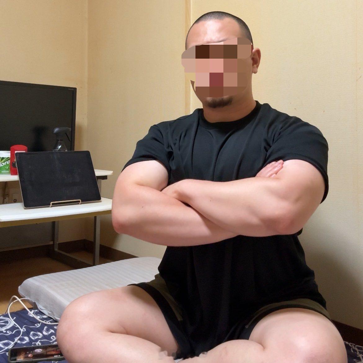 宁波这位妹妹真的清醒又硬核。哥哥赌球输了几百万，为了借钱下跪磕头“跟小狗一样没人