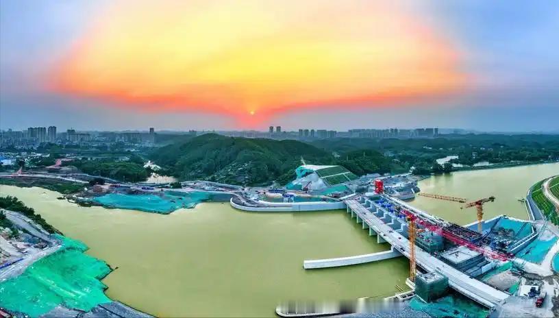 越南，已经主动从中国的经济巨舰上跳船了？事实恰恰相反，9月7日下午，广西壮族自治