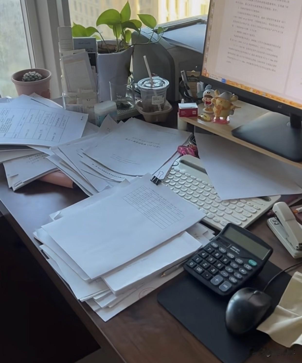 如果上班受委屈你会辞职吗我不会因为工作中受点委屈就立马辞职。先分清委屈是临时琐事