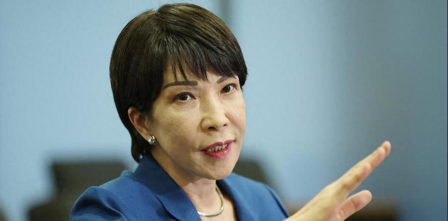 7月31日这天，日本首相高市早苗刚说完“中国是重要邻国”，日本就连着干了三件针对