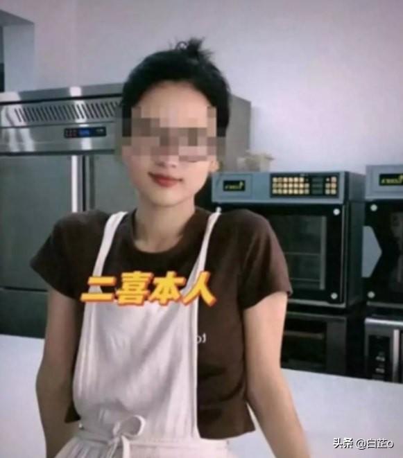 江苏33岁已婚女老板出轨18岁暑假工，新鲜感终究扛不住现实代价！
 
刷到江苏启