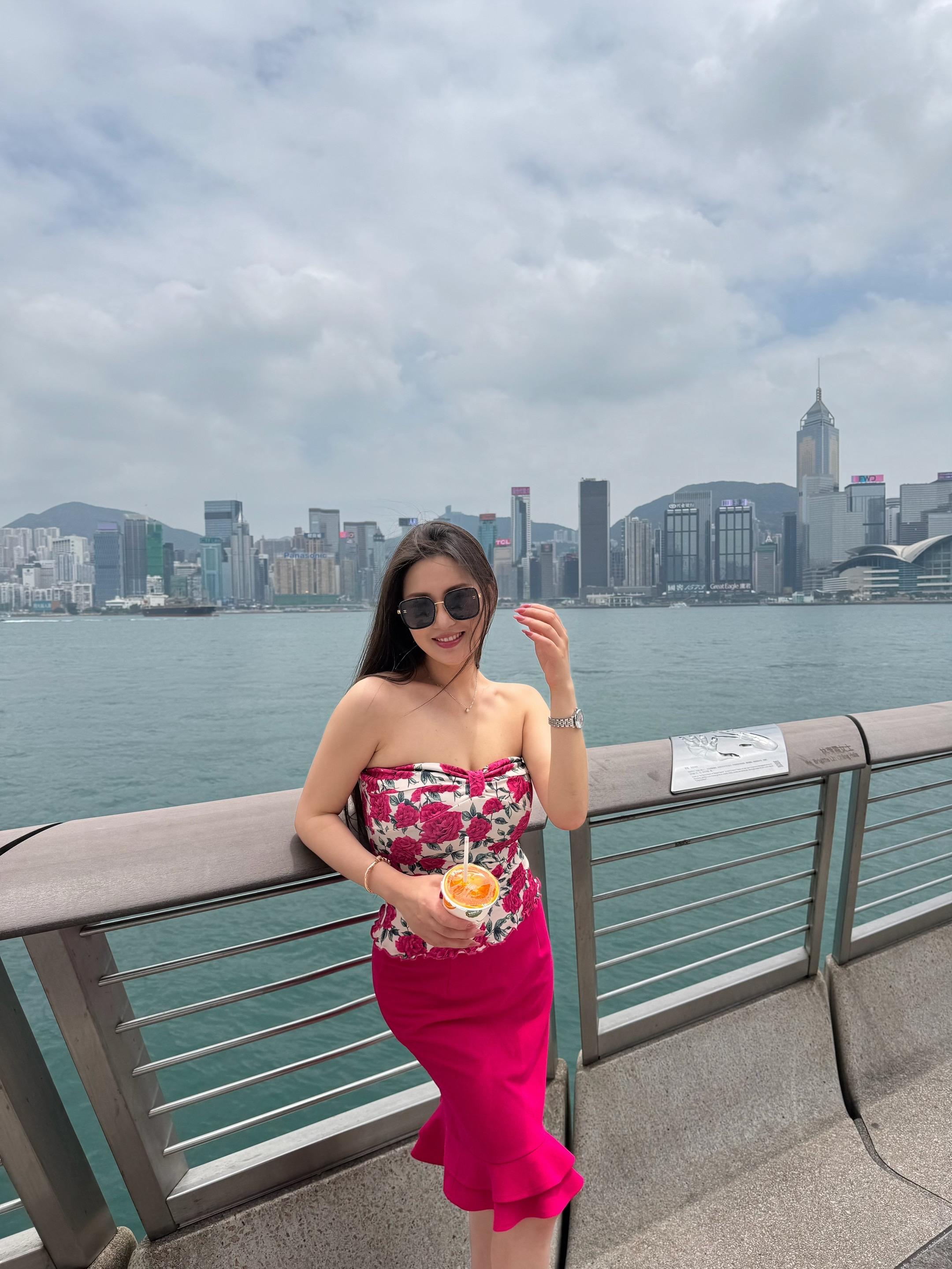 20岁的某一天 我终于站在了港岛的街头