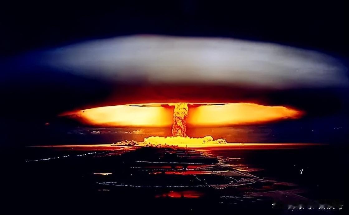 各国神秘的核试验场！
世界上大多数核试验基地都位于偏远而人迹罕至的地区，以避开外