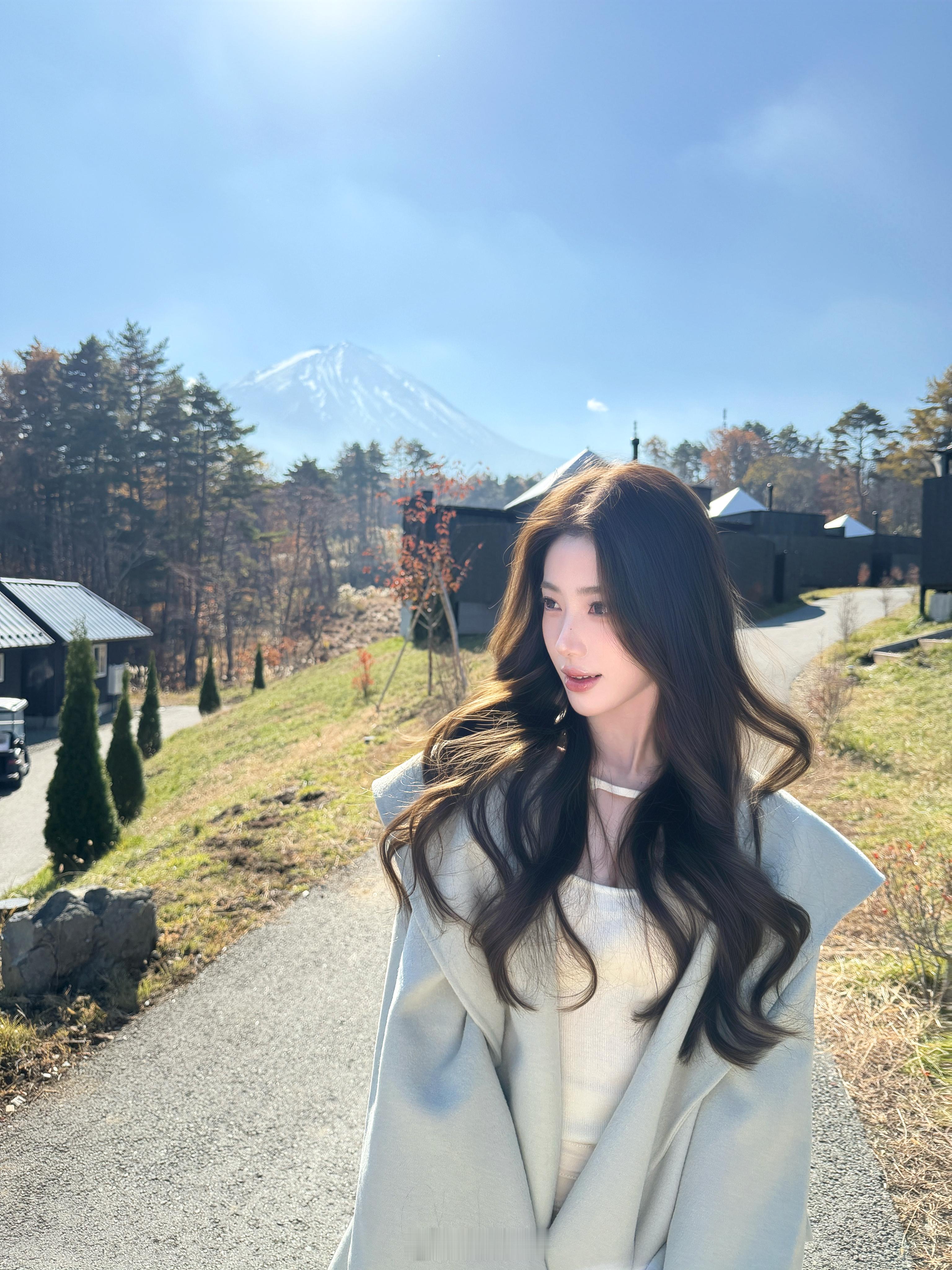 🗻 