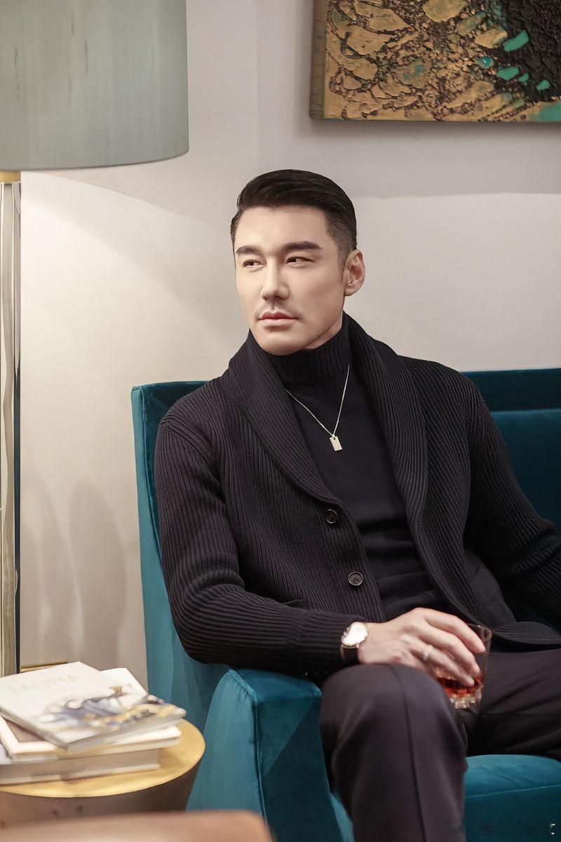 瞿颖你来帮帮胡兵吧你好星期六 胡兵综艺状态直接放飞，玩游戏全程笑点密集，造型环节