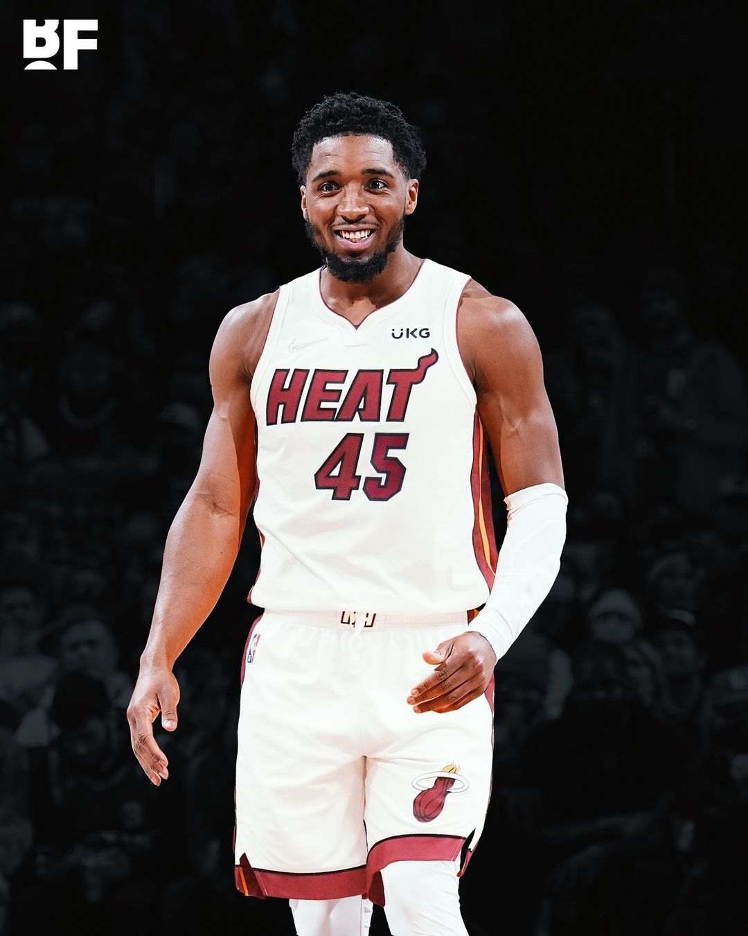 尼克斯记者Fred Katz：如果米切尔这个夏天不续约，骑士将会讨论交易他的可能