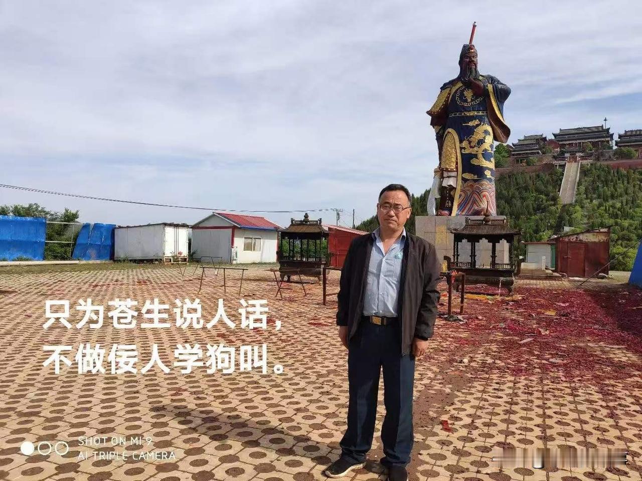 海水里包涵着盐，但我们不可以指着海水说那就是盐！勤劳可以换来可供日常生活所需的费