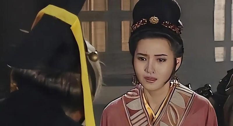 公元前656年的一天，骊姬将剧毒涂在胙肉上，并烹制好给晋献公，就在晋献公刚要动嘴