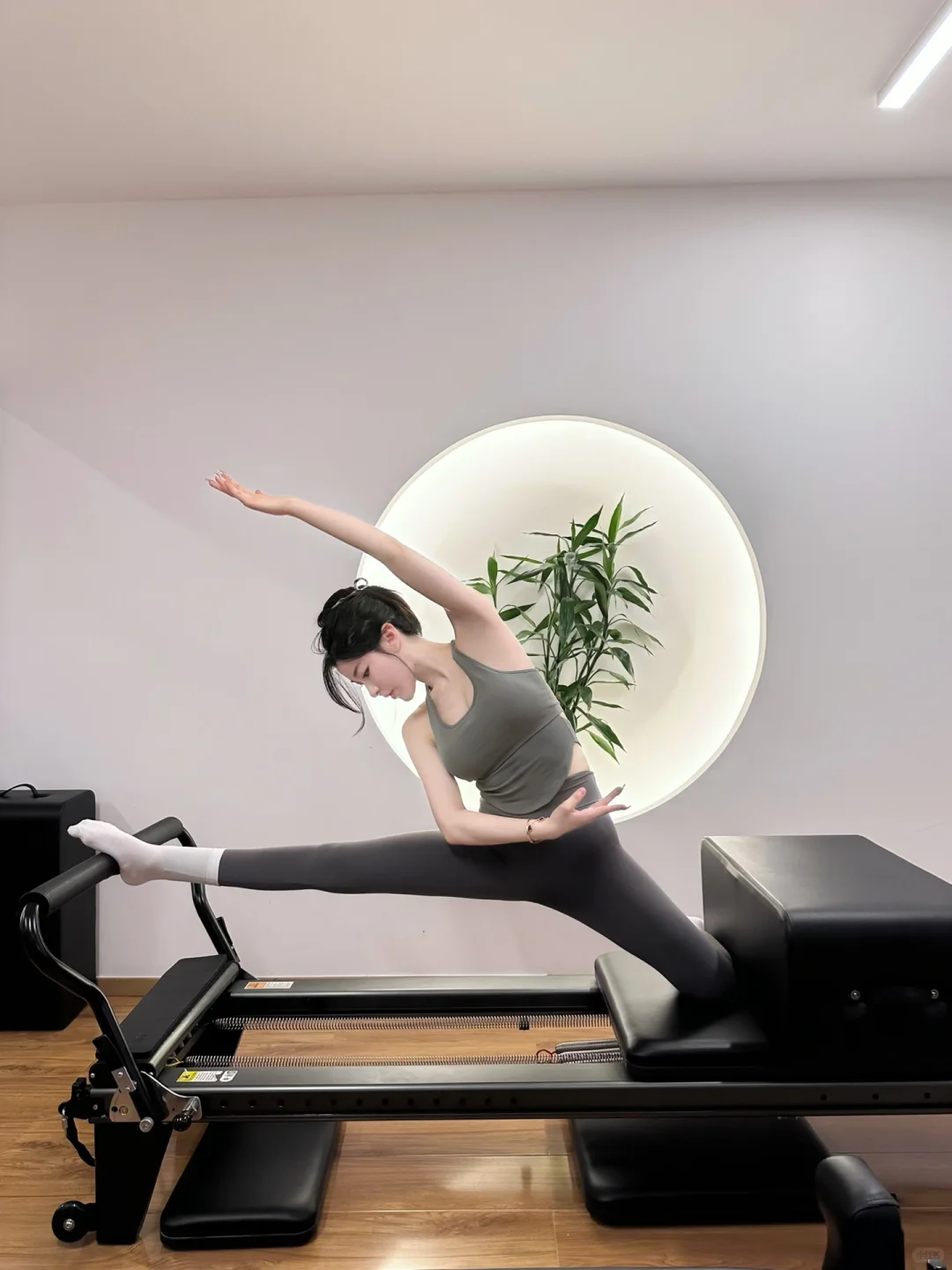 女生一定要多练普拉提