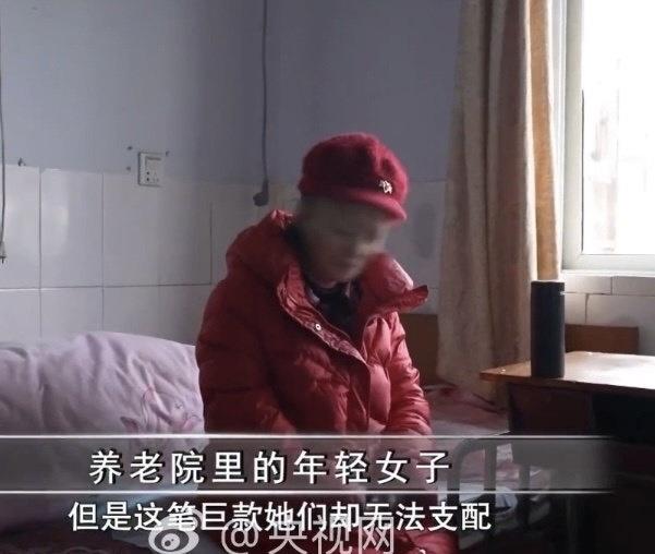 这就是人性啊
29岁智力障碍女子继承遗产后被争相照顾
29岁的智力障碍女子小林，