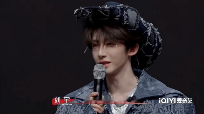刘宇也来挖化妆师了杜华刘宇抢化妆师名场面艺笔封神 刘宇在节目里全程认真脸聊化妆师