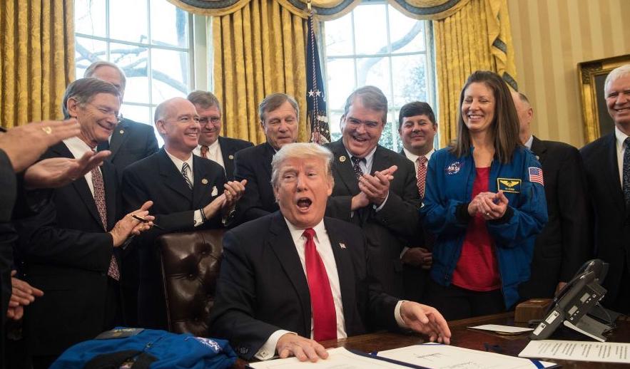 特朗普又在无中生有，虚张声势，他对美国媒体称，中国向他承诺过，只要他这位共和党领