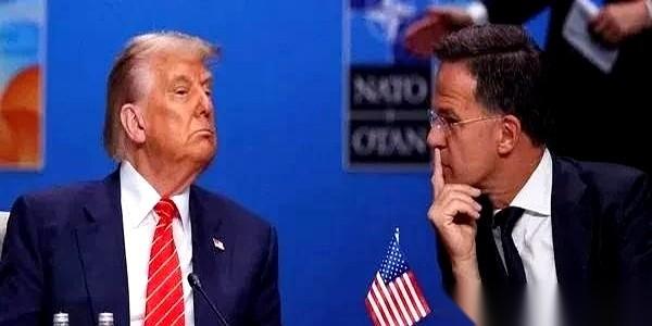 北约秘书长这哥们，算是把话筒直接怼到欧洲脸上了。
就差指着鼻子说：
“都醒醒，别