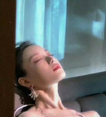 倪妮这是怎么啦？ ​​​