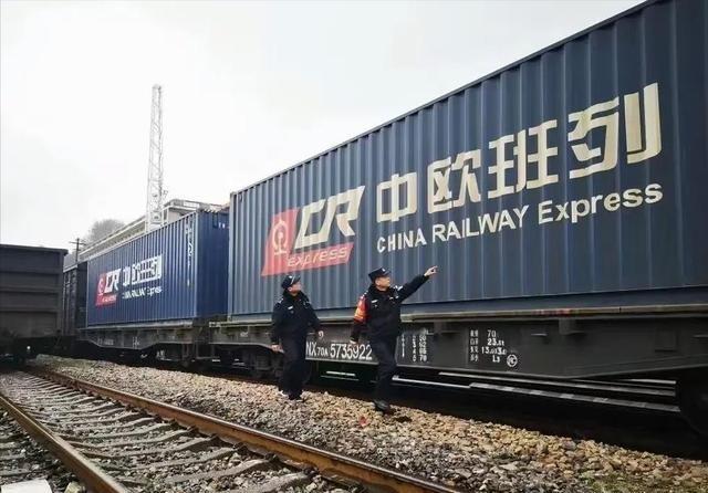 “中欧班列”，快要被玩坏了！很多人还以为，波兰关境，只是暂时的。错了！真相是，除
