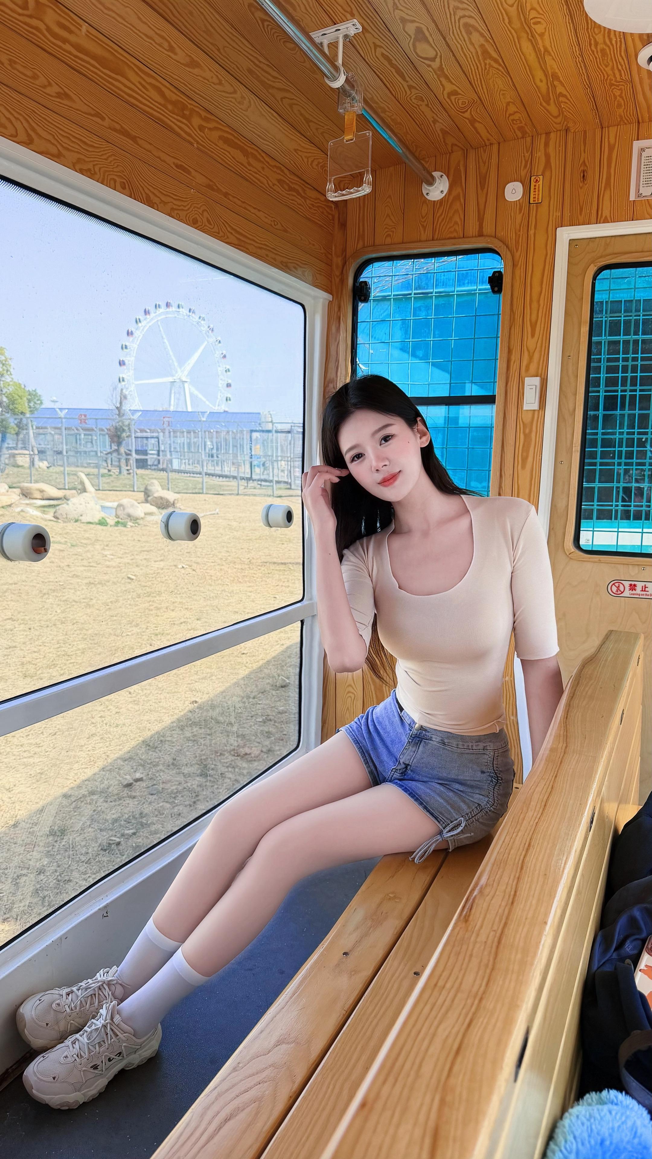 豌豆小姐 去做你觉得开心的事情。不要为豌豆大点事烦心  你应该明媚自由