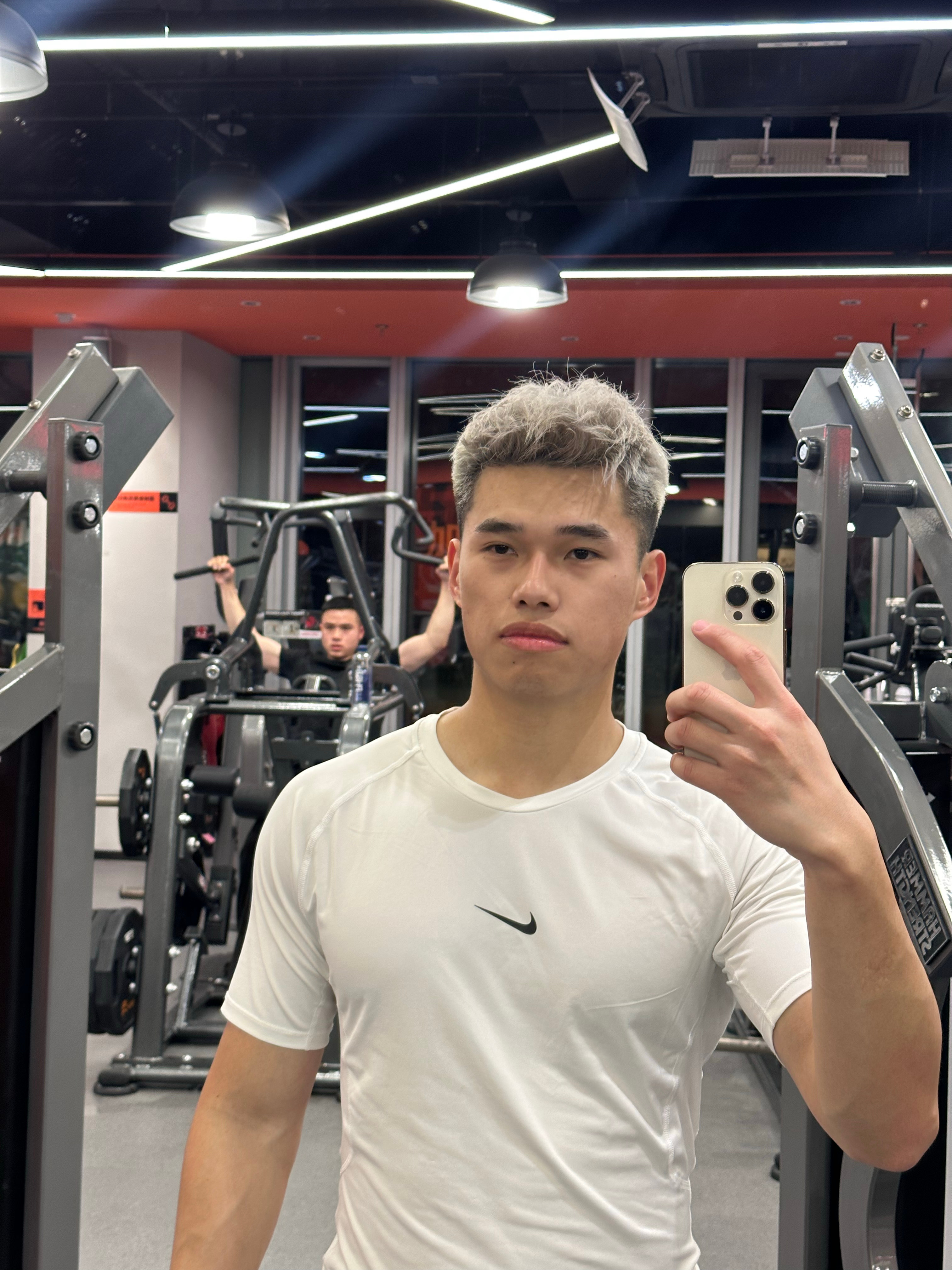 聪式生活 挖槽，真的不能熬夜了！过去一个月时间我几乎平均2:30以后才睡觉，今天