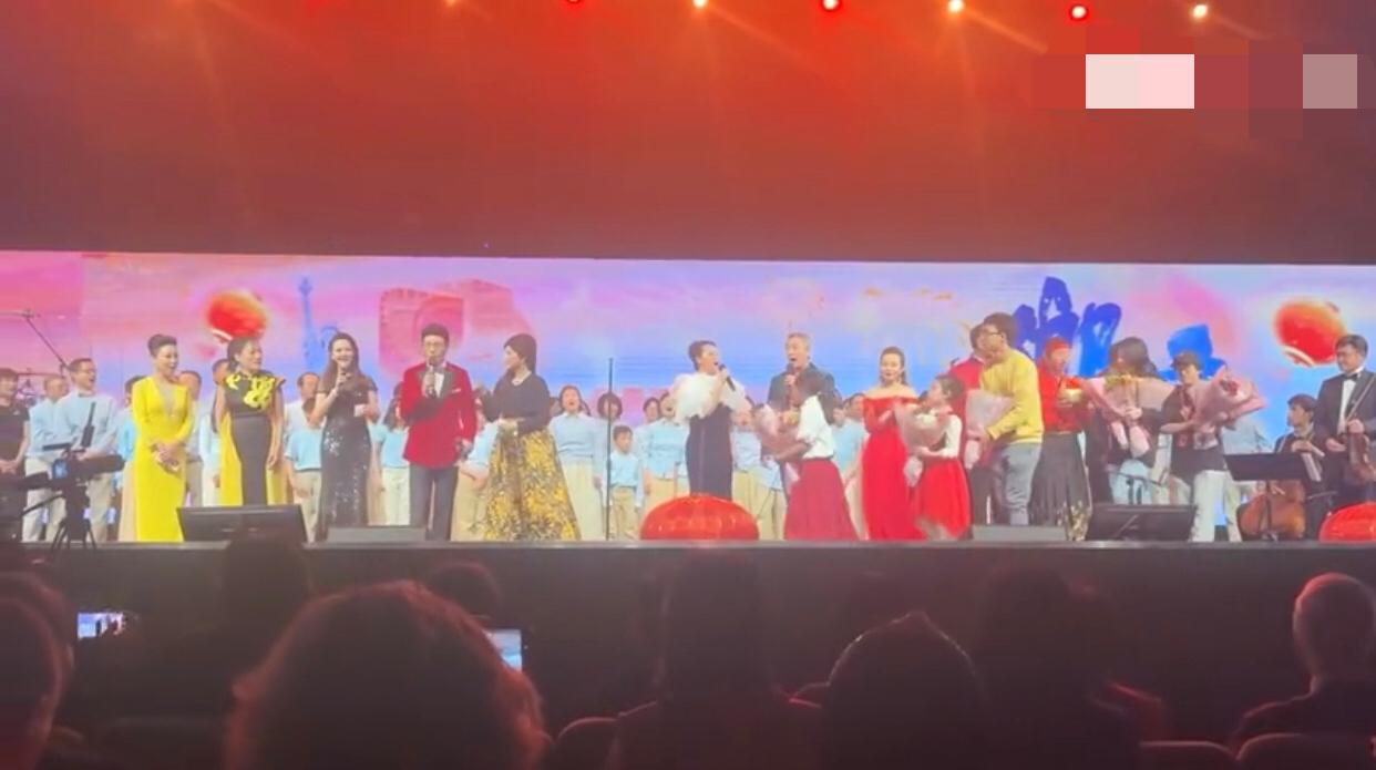 台湾彭文正主持大陆侨胞湾区的春晚，并称“这是史上第一次，我们的一小步，是两岸和平