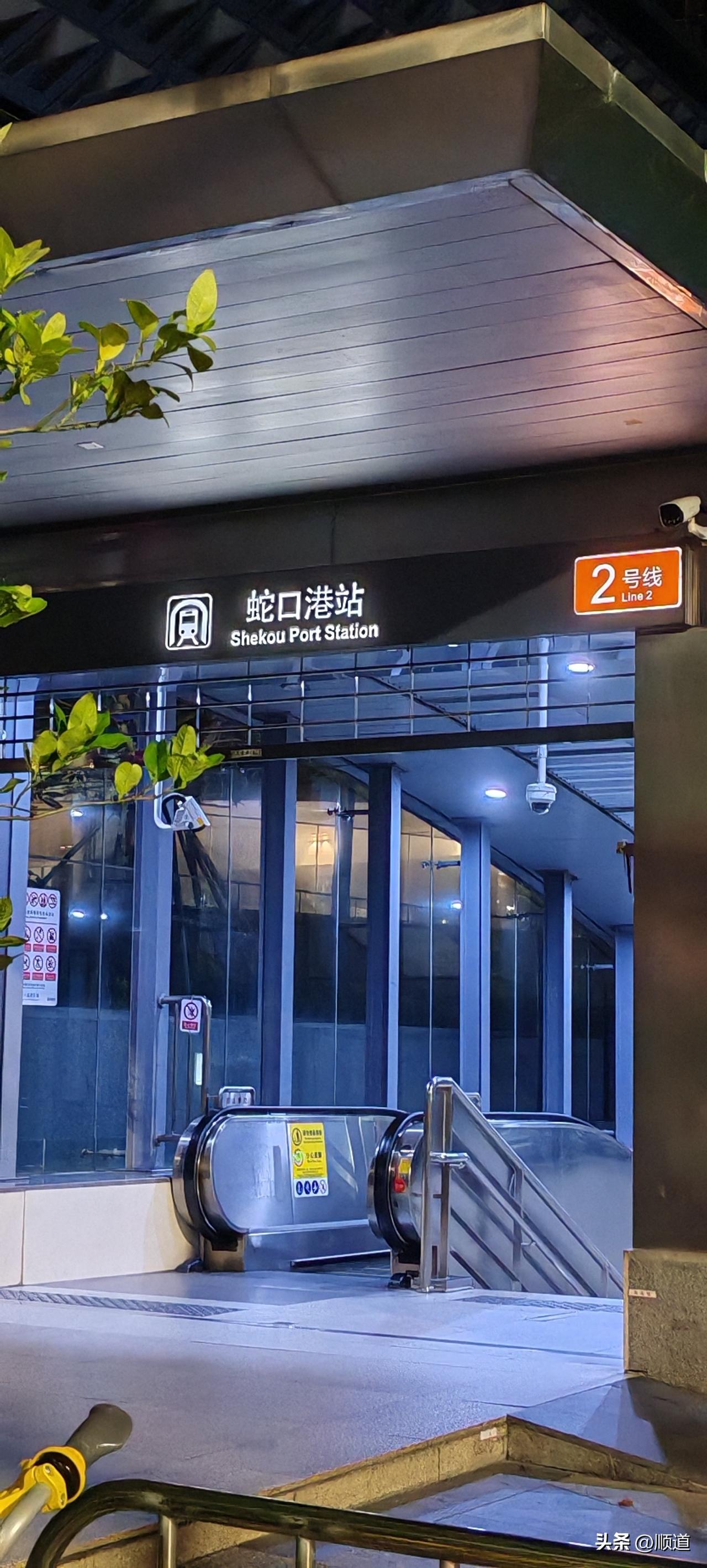 人生无常啊，明天和意外一起来了。
山西省吕梁市柳林县夫妻俩在镇上开了一个小饭店，