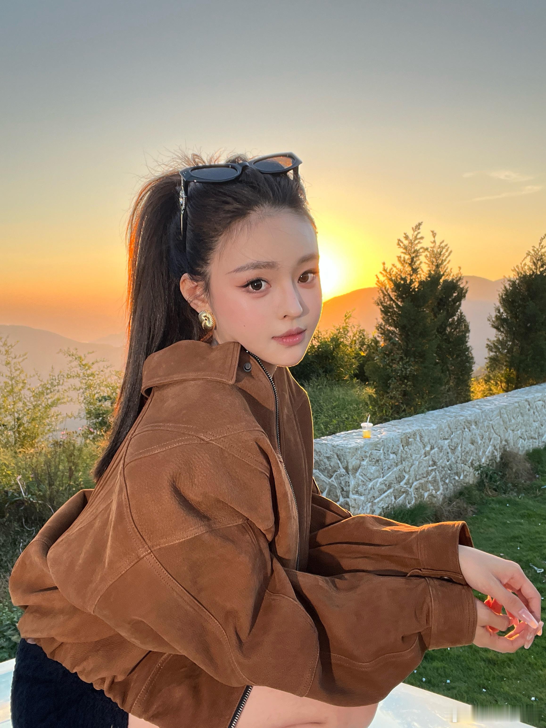 抓到一个绝美夕阳 ​​​