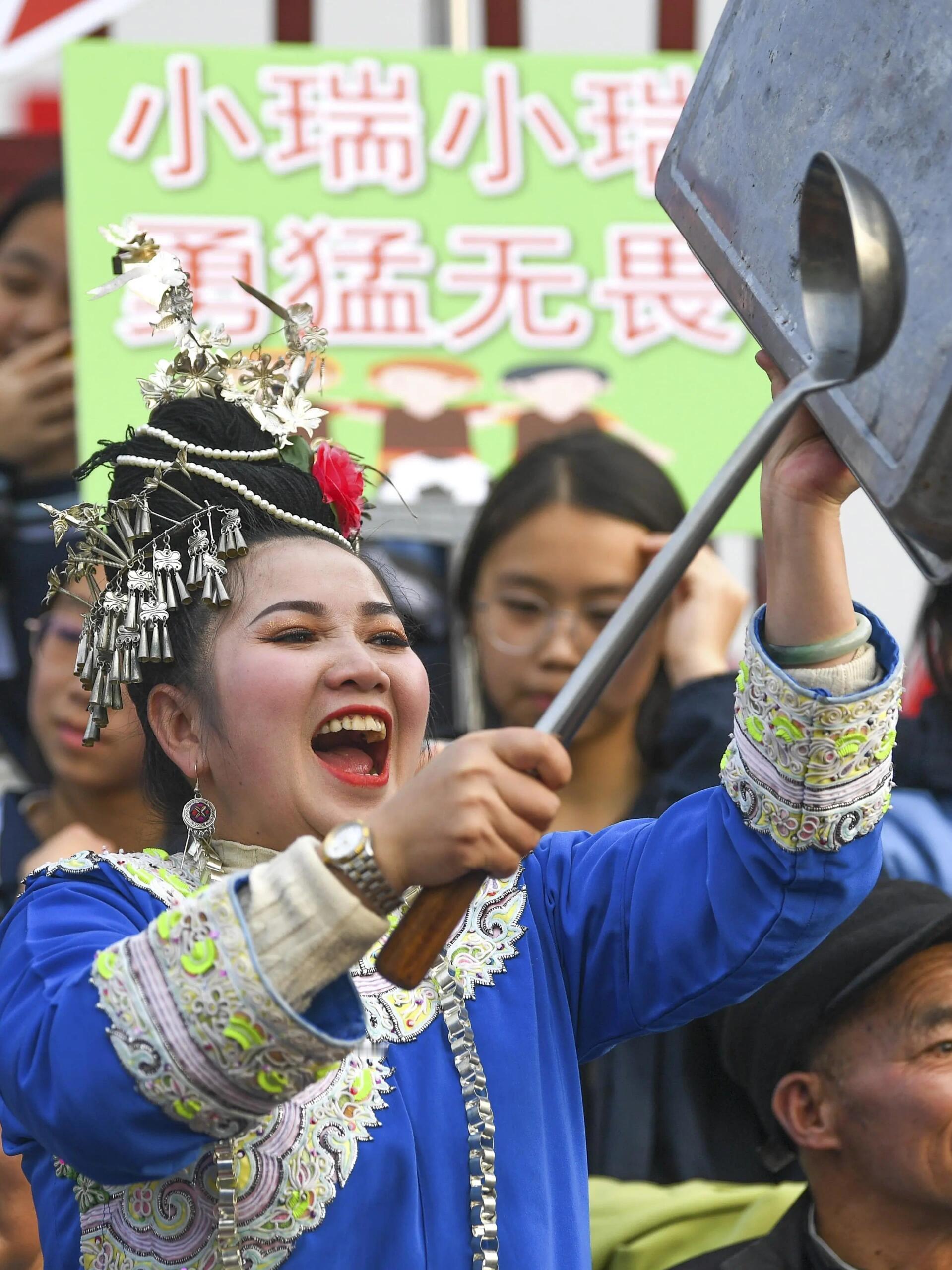 贵州村超开幕  2025年贵州“村超”开幕！这个冬天这么玩！2025年1月4日，