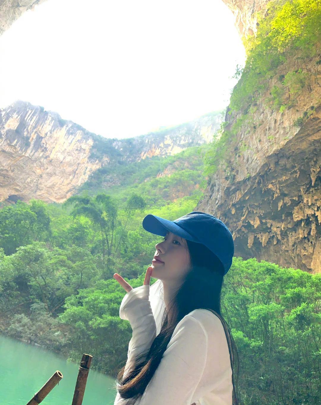 鞠婧祎阿黛 🍊💙鞠婧祎来战 🌅你如晨曦，温柔唤醒我的梦。​​​