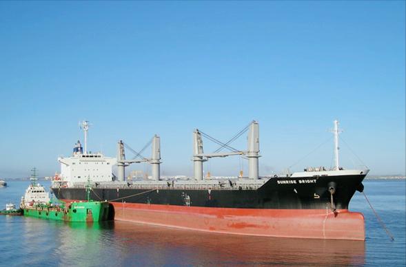 伊朗也是有仇必报了，霍尔木兹海峡突然封航的消息被被传得分纷纷扬扬，然而伊朗表示，