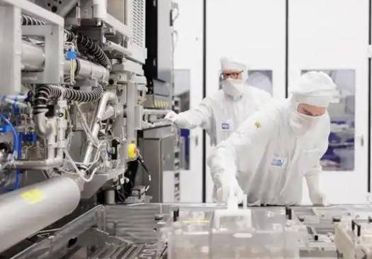 美国发愁了，中国顶尖技术横空出世，全球独有！
 
这些年西方一直憋着劲卡中国的脖