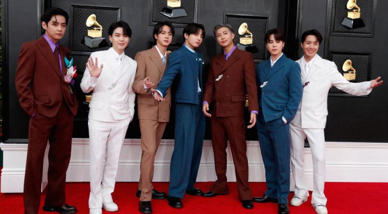 一个都不认识，都有谁？