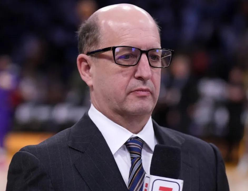 ESPN扛不住啦！一下炒了俩儿，不对，是仨儿！ESPN想歇菜了？根据多方报道，前