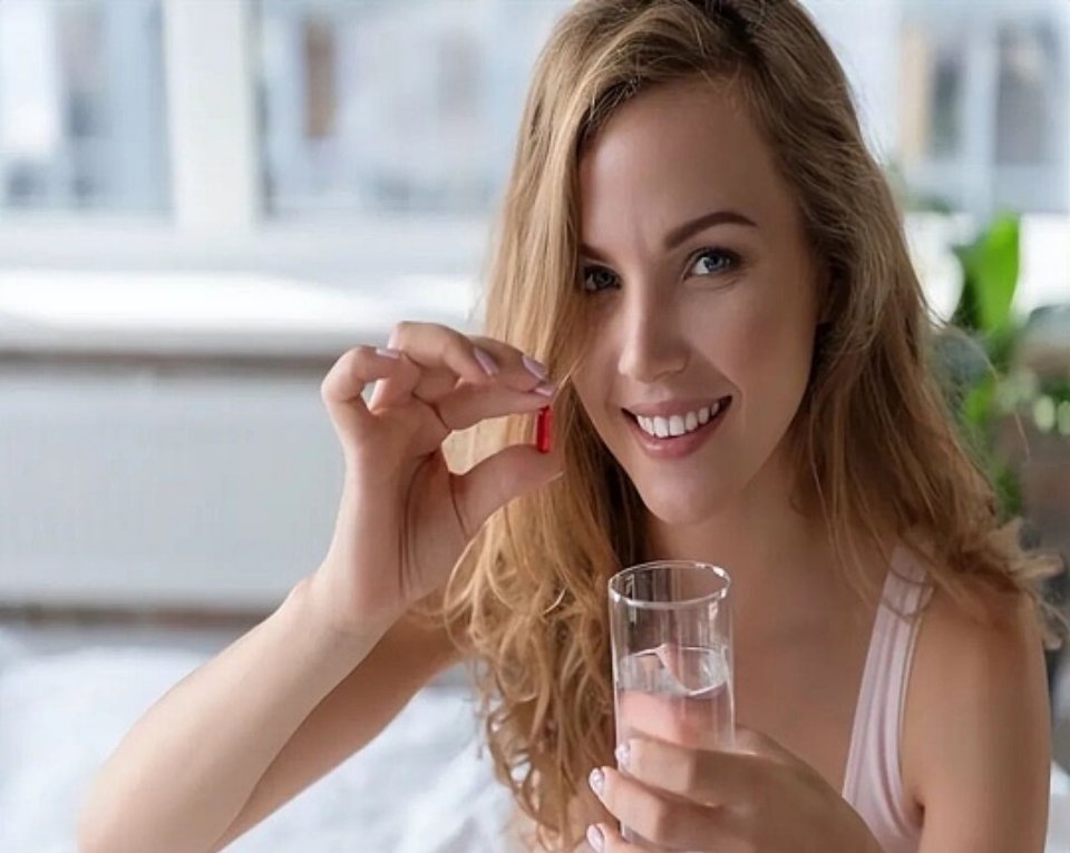 长期吃减肥药的副作用出现了长期吃减肥药可能引发多种副作用，常见的包括胃肠道不适（