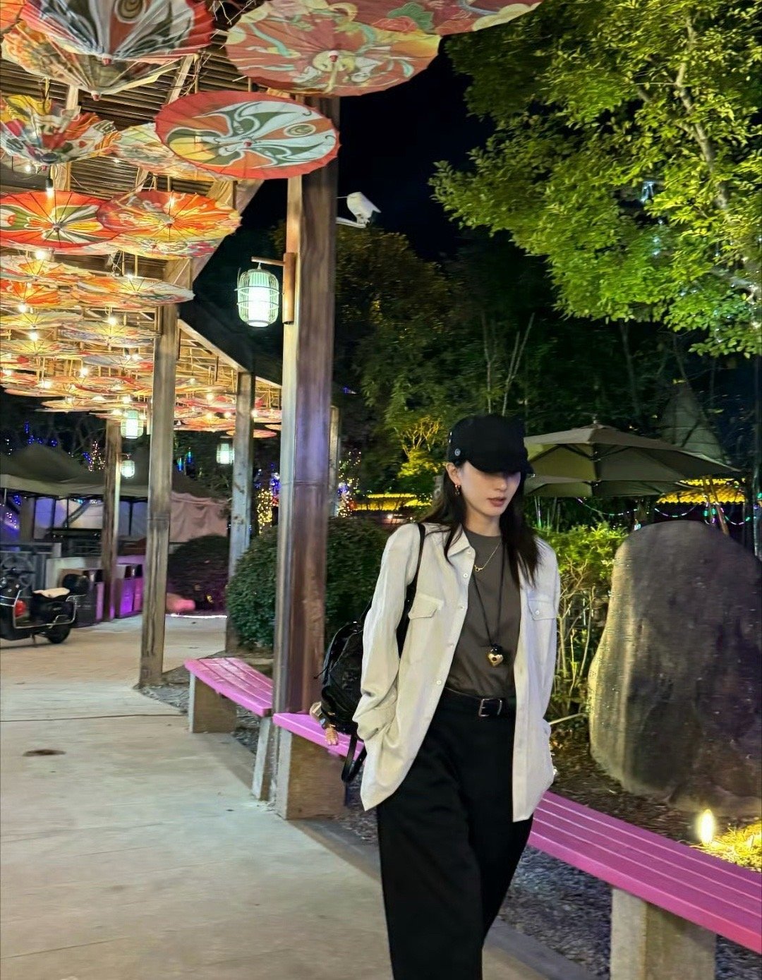 #江疏影旅行vlog#看江疏影的旅行vlog，仿佛在跟着她一起品味旅行的雅致。漫
