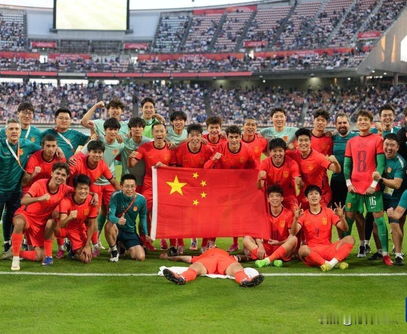 2026亚运会，最令人惊讶的四项赛事。
1、中国男篮惨败日本二队
亚运会男篮半决