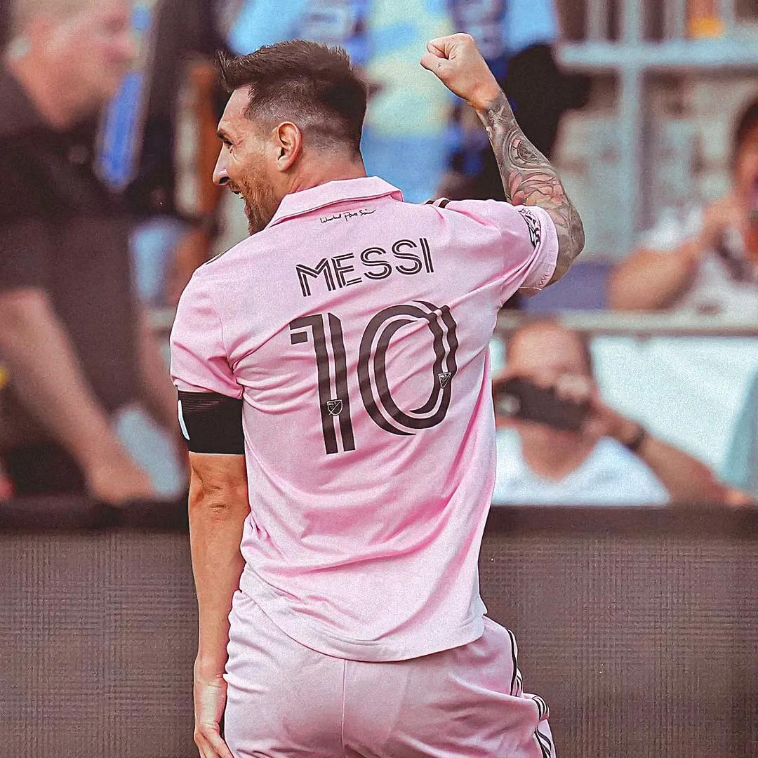 1 - 10号
⚽