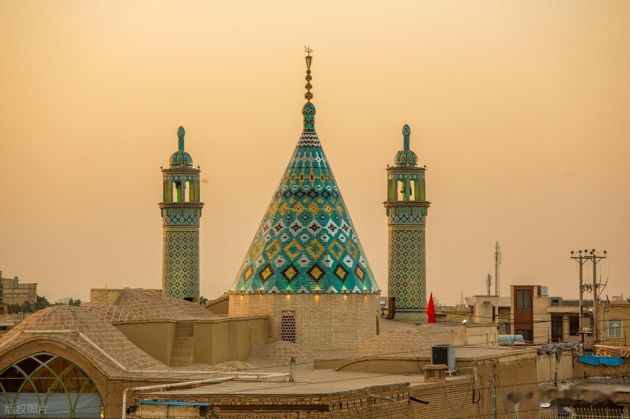 伊朗官方说，目前已有超过2410万人在一个叫“为伊朗捐躯”的网站上登记注册，志愿