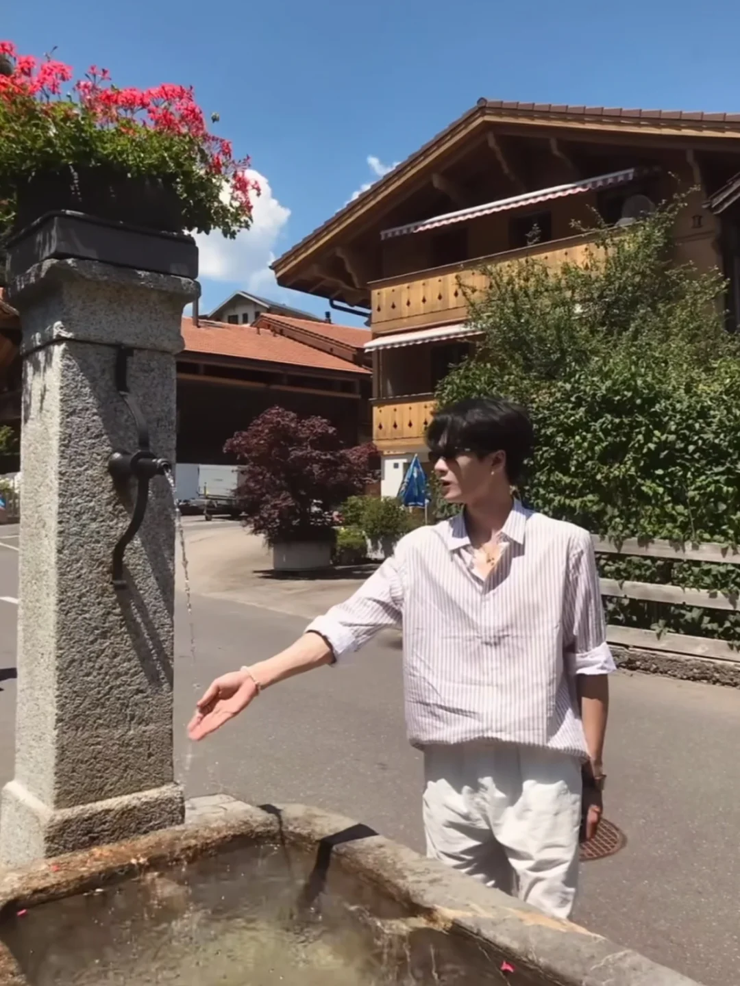 没喝一口嘛 表哥