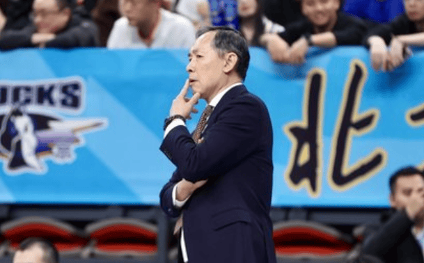 许利民谈上一场赵睿下半场未登场：要长远看，不能只看眼前