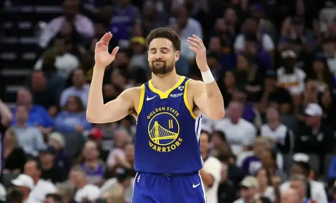 理性讨论，勇士提供给汤普森2年3000万续约合同，真的还值吗？
第一，勇士随队记