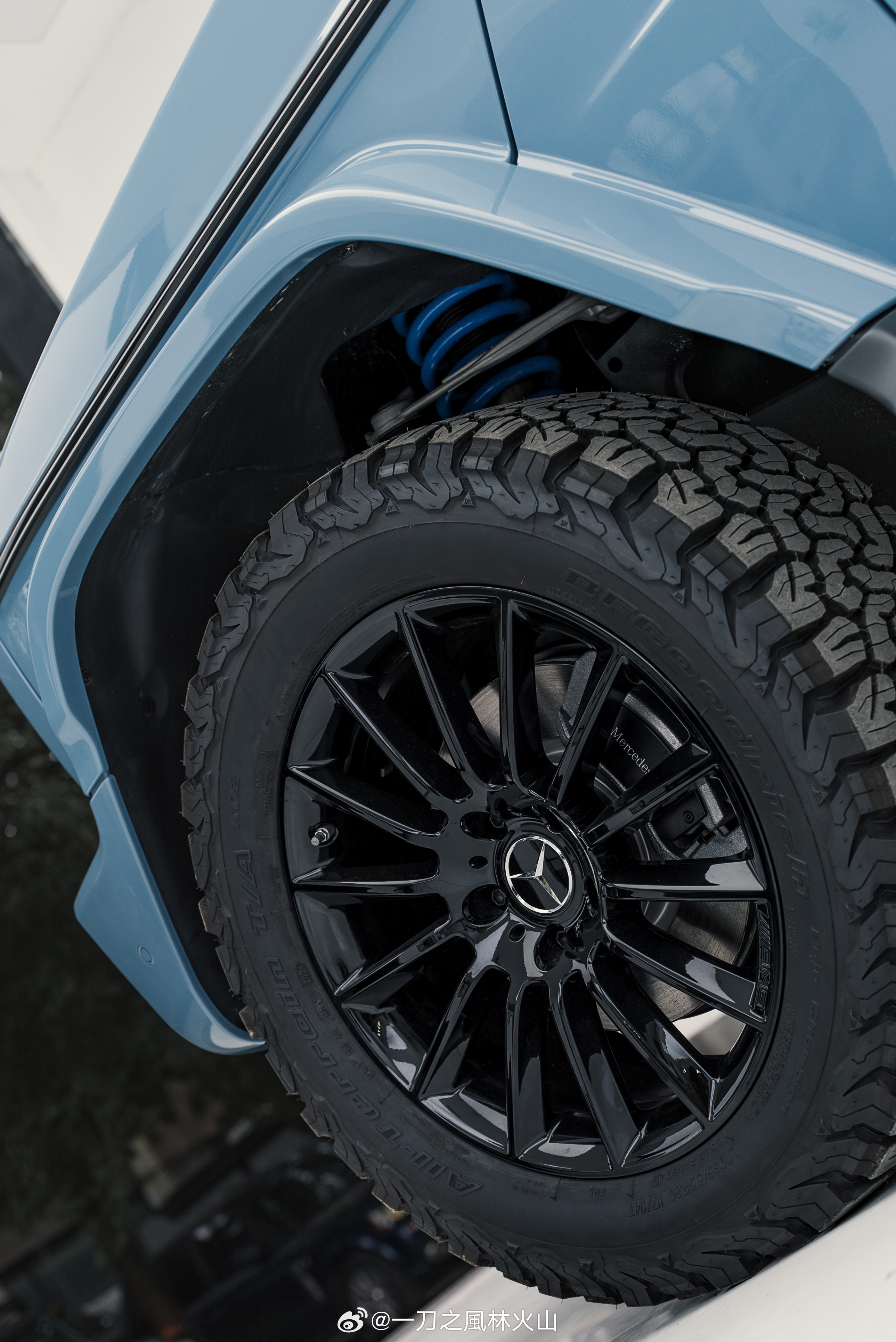 G系是各种电影当中的常客，奔驰对此并不反感，或许对于他们来说，这本身也是一种无痕