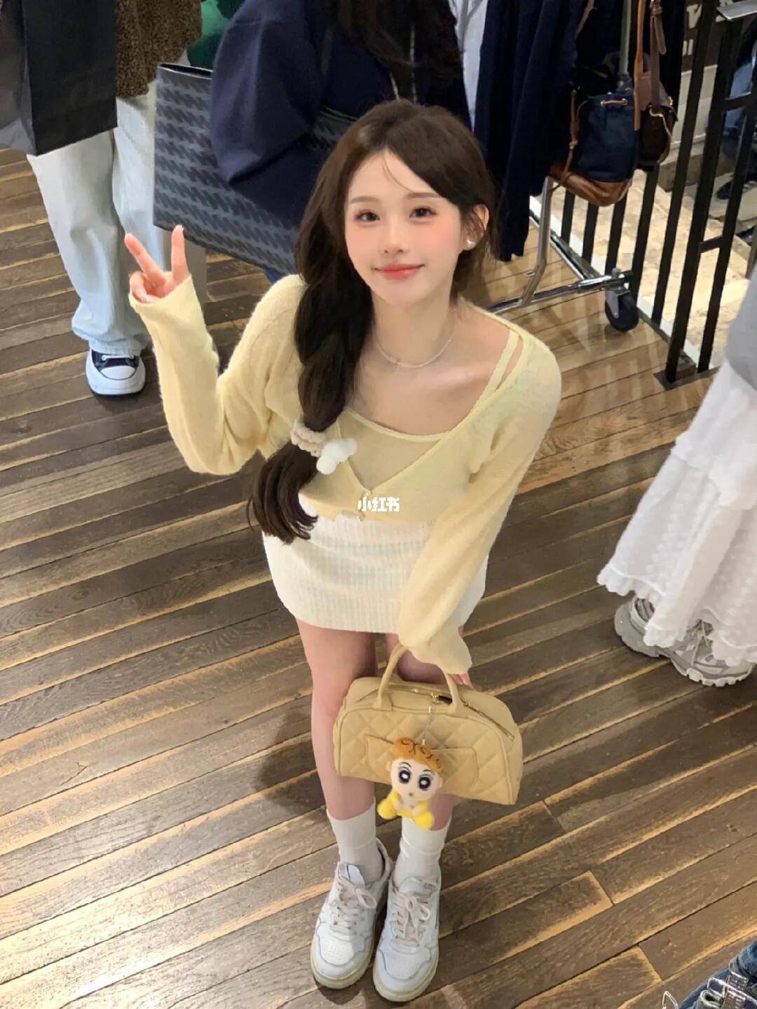 ⋆⸜ 🧀  在逛BM的一块小黄油