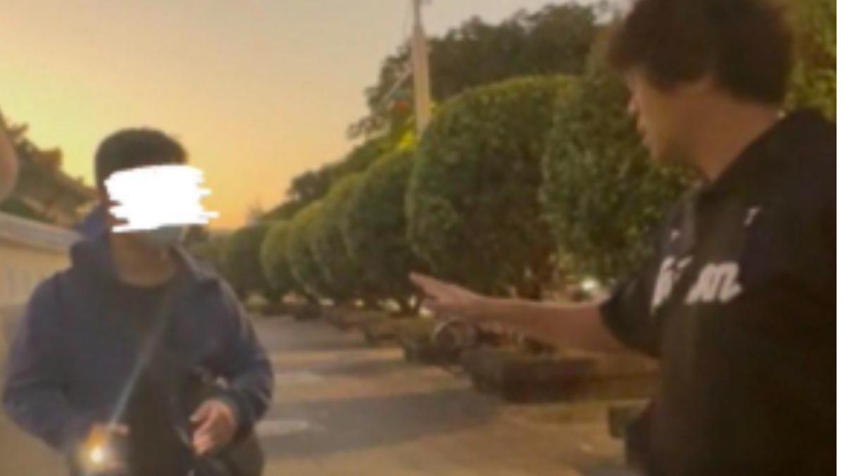 怒呛沈伯样“活该被大陆通缉”的男子遭北检侦办

绿委沈伯洋日前自爆，路上被一名男