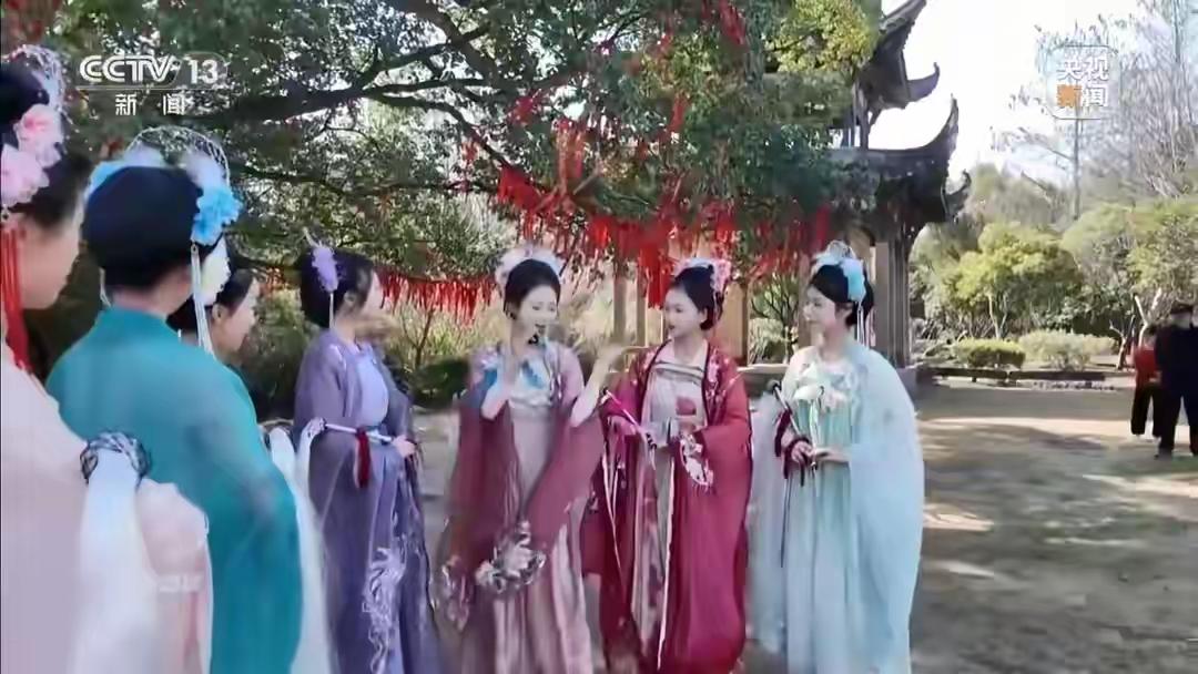 焦点访谈丨从春天出发 春日经济供需两旺活力足

春风拂面，万物复苏，伴随着气温的