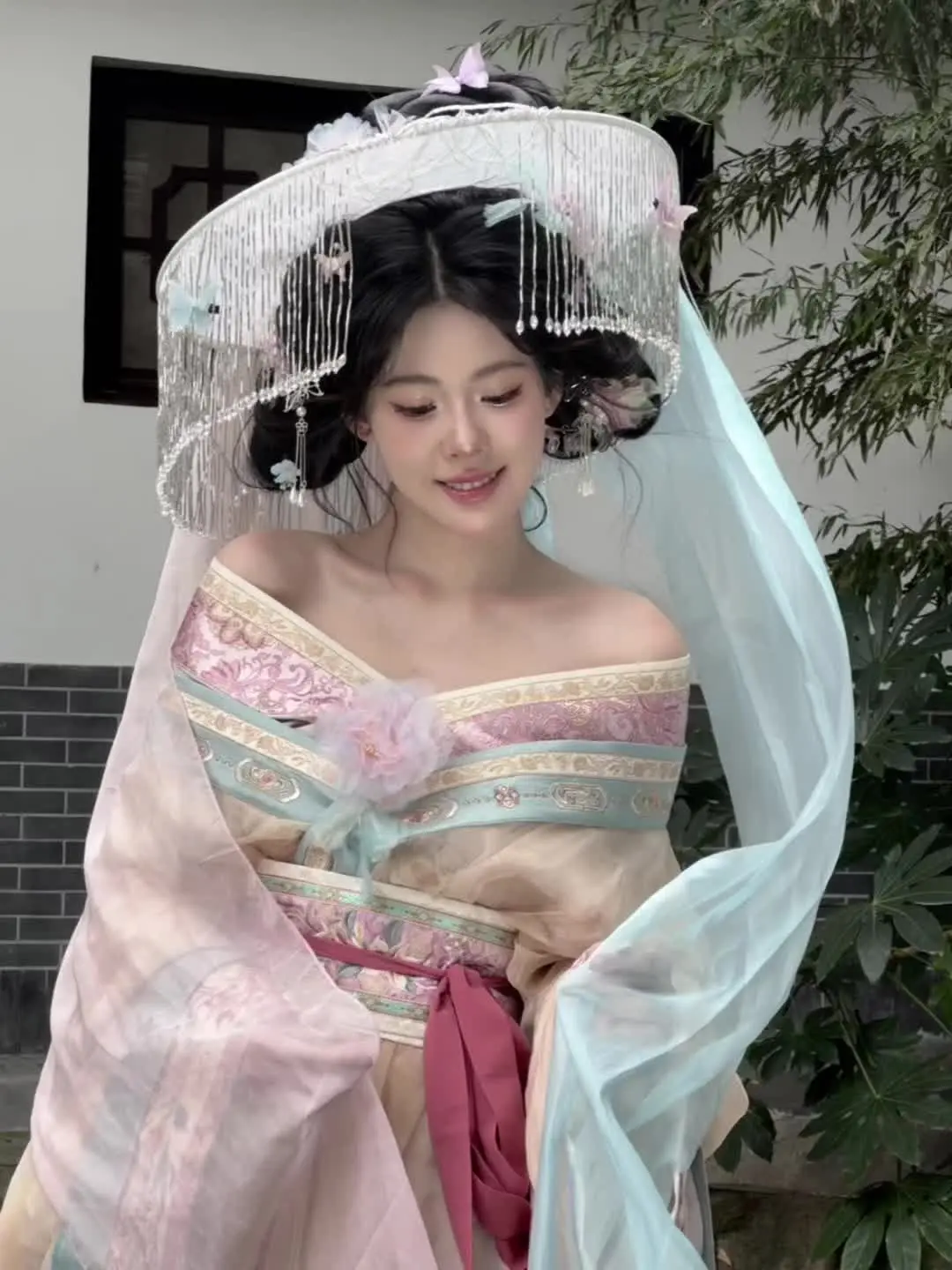 怪不得哦古人这么喜欢带斗笠！